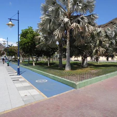 Filin 14 Spacious 3 Bedroom Heated Rooftop Pool Fast Wifi